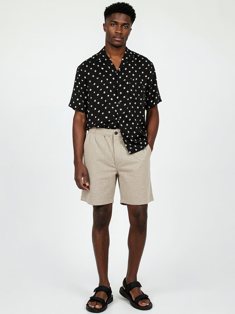 שמנת - Religion Crinkle Chino Shorts - תמונה 4 מתוך 4 שמנת - Religion Crinkle Chino Shorts - תמונה 4 מתוך 4