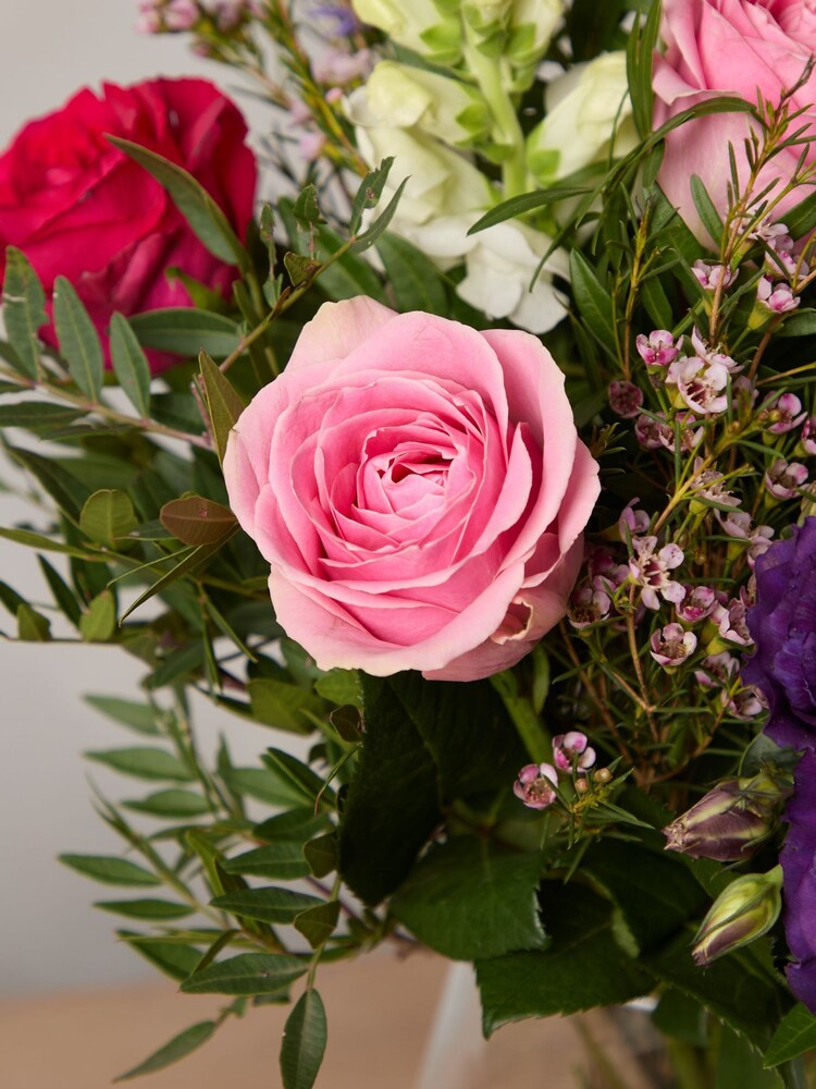 Arena Flowers Crazy Love Valentine's Red Pink Roses Fresh Flower Bouquet - Image 2 of 4 Arena Flowers Crazy Love Valentine's Red Pink Roses Fresh Flower Bouquet - Image 2 of 4