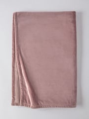 The Set 2 Pack Burgundy/Mauve Fleece Throws - Image 5 of 7