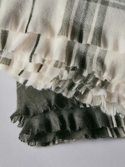 The Set 2 Pack Green Check Cosy Throws - Image 5 of 6