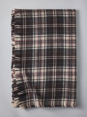 The Set 2 Pack Burgundy Gingham/Check Cosy Throws - Image 6 of 6