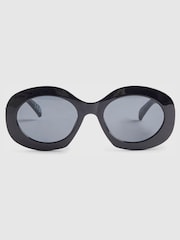 River Island Black Oval Oversized Sunglasses - Image 1 of 4