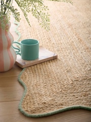 Origin Rugs Green Edge Jute Scalloped Runner - Image 3 of 4