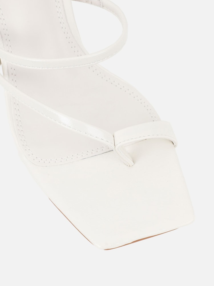 Simmi London Off White Tanya Toe Thong Mules - Image 4 of 4 Simmi London Off White Tanya Toe Thong Mules - Image 4 of 4