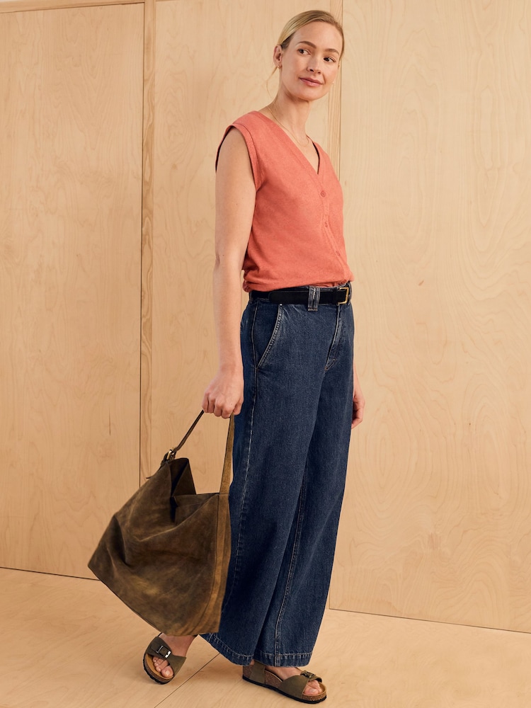 Celtic & Co. Red Button Through Top - Image 2 of 8 Celtic & Co. Red Button Through Top - Image 2 of 8