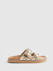 River Island Sandalen mit zwei Riemen und Muschelkante - Bild 1 von 5