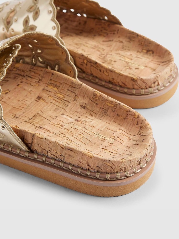 River Island Sandalen mit zwei Riemen und Muschelkante - Bild 5 von 5