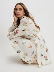 River Island Cream Long Sleeve Floral Print Belted Shirt Dress - Image 3 of 4