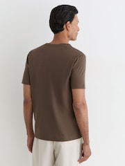 Reiss Taupe Brown Baron Air-Water-Cotton V-Neck Tailored-Fit T-Shirt - Image 5 of 6