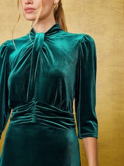 Love & Roses Green Velvet Twist Front Midi Dress - Image 2 of 5