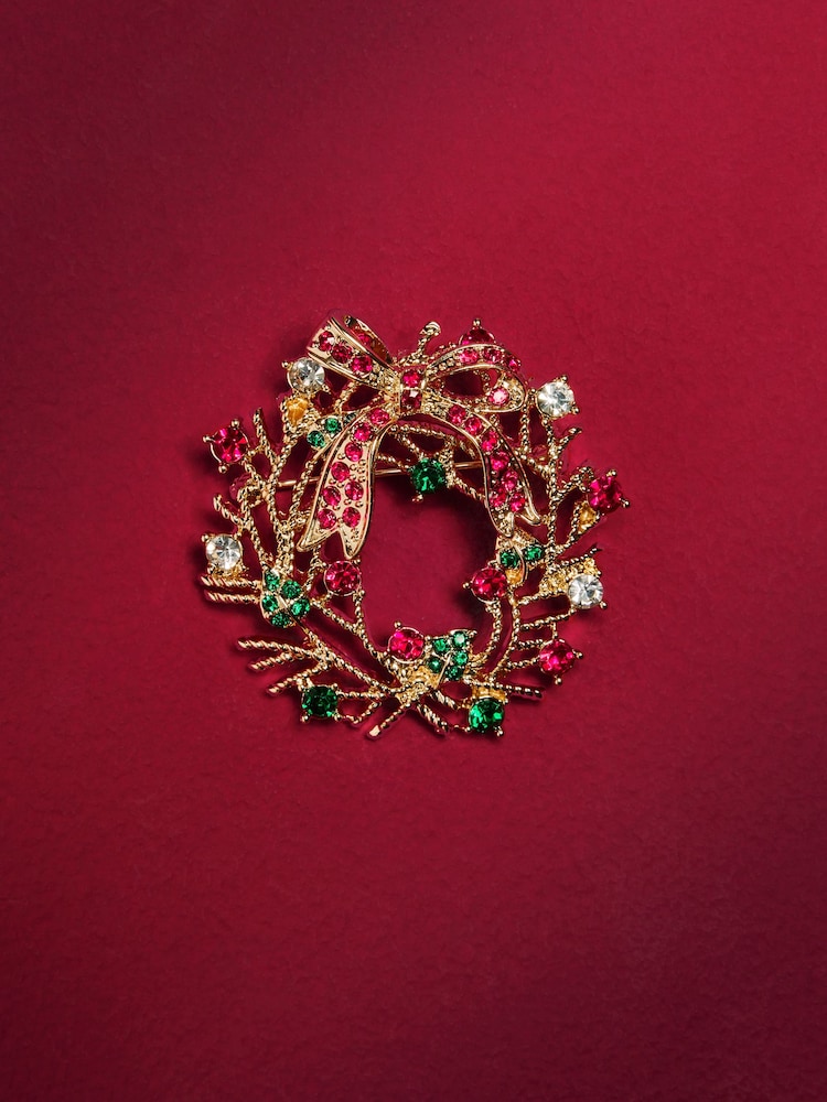 Gold Tone Wreath Brooch - Image 1 of 3
