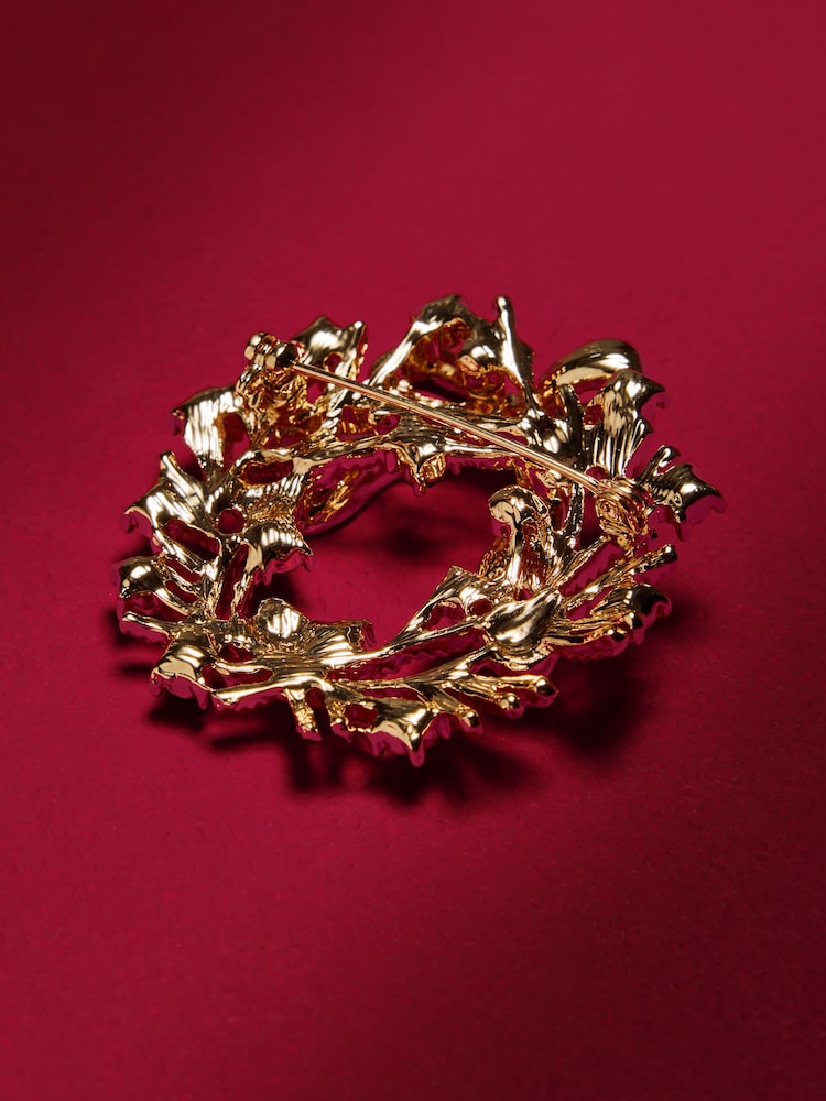 Gold Tone Wreath Brooch - Image 3 of 3