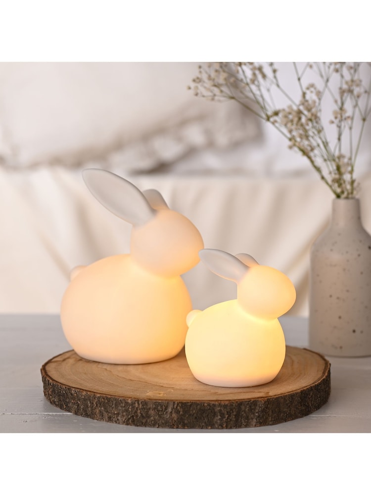 Widdop White LED Ceramic Bunny Light 15cm - Image 4 of 4 Widdop White LED Ceramic Bunny Light 15cm - Image 4 of 4