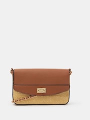 Accessorize Umhängetasche mit Drehverschluss aus Raffia - Bild 1 von 3