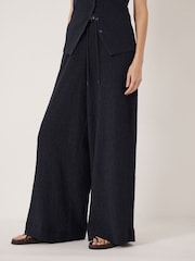 Hush Aria Textured Jersey Wide Leg Trousers - תמונה 2 מתוך 6