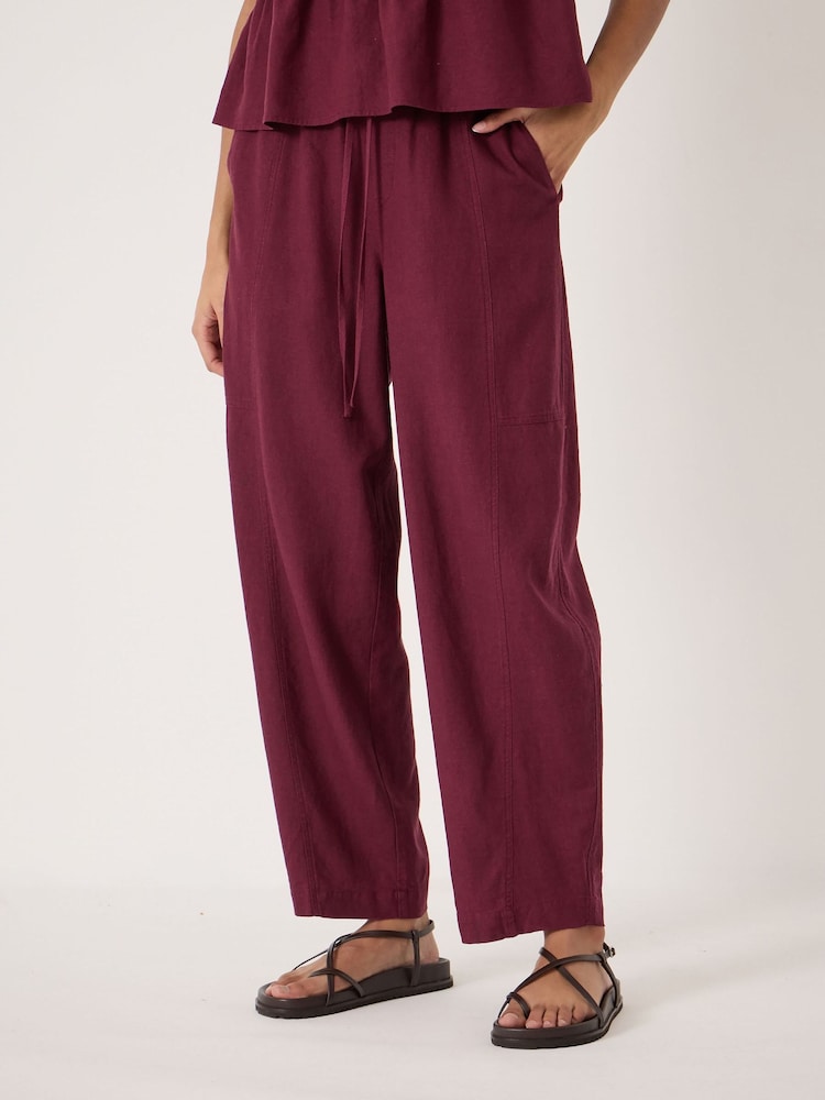 Hush Red Tovi Linen Blend Barrel Leg Trousers - Image 2 of 5