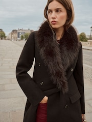 Double Breasted Masculine Tailored Wool Coat with Removable Fur - Bild 2 von 5