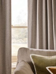 Cortinas con acabado cepillado, diseño de espiga, opacas/térmicas con trabilla oculta - Imagen 7 de 8