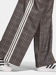 adidas Originals Brown Check Loose Wide Leg Trousers - Image 3 of 5