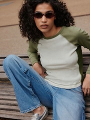 Зелений - Raglan Long Sleeve Washed Effect Raw Seam T-Shirt - Image 1 of 8