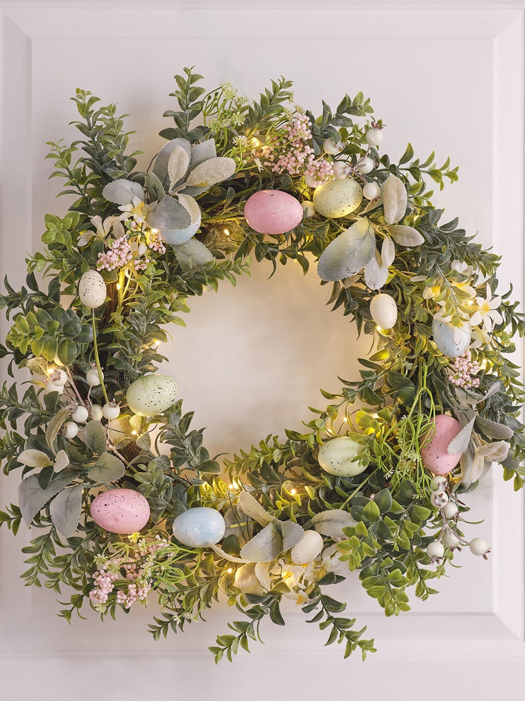 Lights4fun Unisex White/Green Easter Wreath - Image 1