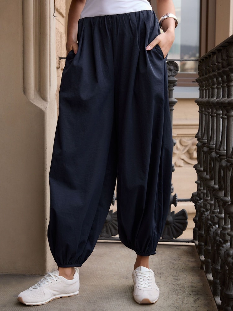 Threadbare Blue Balloon Trousers with Pockets - Image 2 of 4