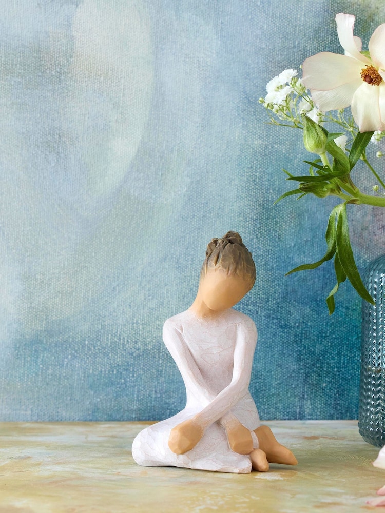 Willow Tree Off White Serenity Figurine - Image 2 of 6 Willow Tree Off White Serenity Figurine - Image 2 of 6