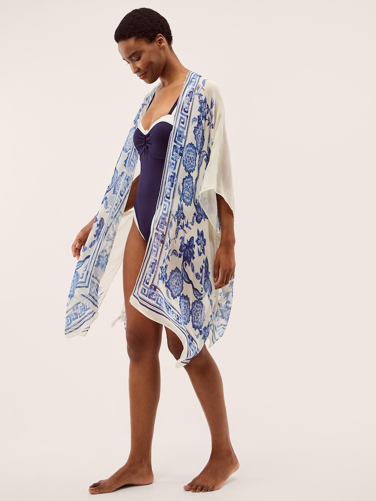 غطاء بحر Gloria بطبعة زهور من Monsoon - Image 1 of 3