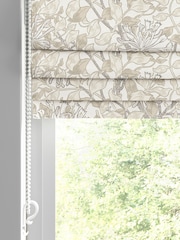 William Morris At Home Honeysuckle Linen Made to Measure Roman Blind - Image 3 of 6