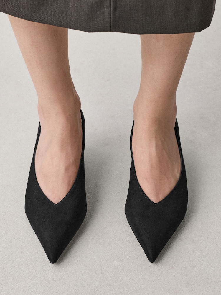 Black Extra Wide Fit Forever Comfort® Court Kitten Heels - Image 2 of 8