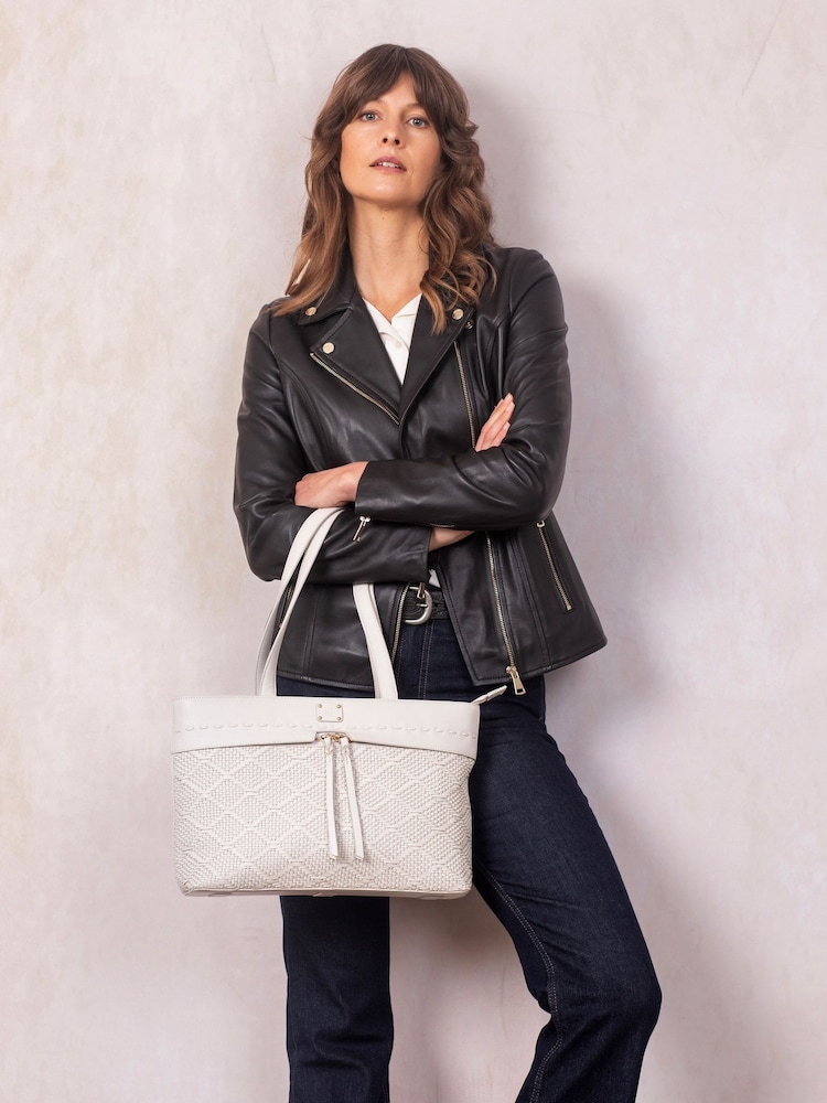 Lakeland Leather White Wasdale Tote Bag - Image 2 of 6 Lakeland Leather White Wasdale Tote Bag - Image 2 of 6