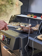 Char-Broil Grey Evolve Gas BBQ - Image 3 of 6