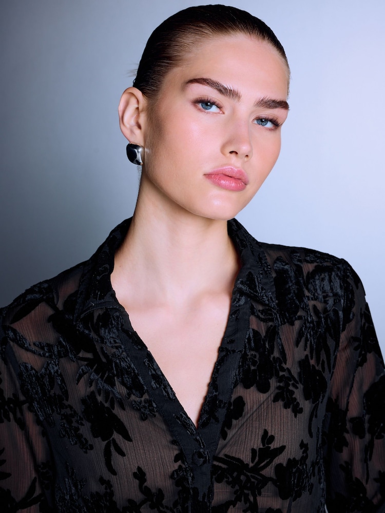 Black Flocked Velvet Floral V-Neck Long Sleeve Shirt - Image 4 of 4