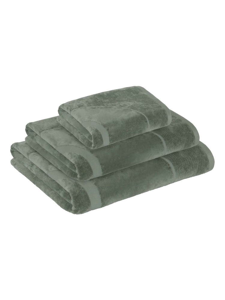 Mapoesie Grey Rhythym Cotton 650gsm Velour Jacquard Towel - Image 2 of 3 Mapoesie Grey Rhythym Cotton 650gsm Velour Jacquard Towel - Image 2 of 3