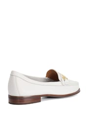 לבן - Dune London נעלי מוקסין, דגם Glenny - תמונה 2 מתוך 6