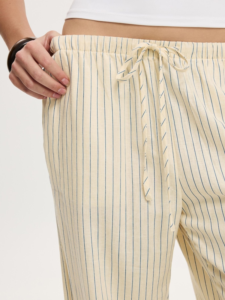 Cotton On Cream Haven Wide Leg Trousers - Image 5 of 5