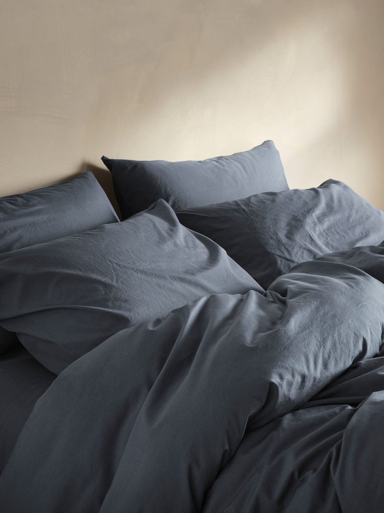 Bedfolk Ink Relaxed Cotton Deep Fitted Sheet - Image 4 of 4