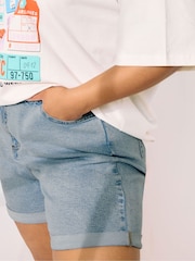 Yours Curve Light Blue Elasticated Waist Turn Up Denim Shorts - Image 4 of 5