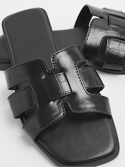 Yours Curve Black Extra Wide Fit Cut Out Mule Sandals - Image 3 of 3