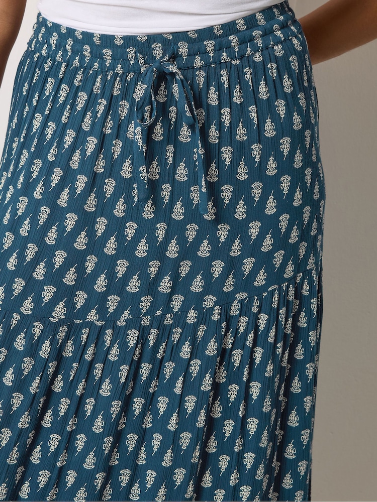 M&Co Aztec Print Tiered Maxi Skirt - Afbeelding 5 van 5 M&Co Aztec Print Tiered Maxi Skirt - Afbeelding 5 van 5