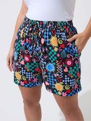 Yours Curve Black Limited Mixed Print Shorts - Image 2 of 5