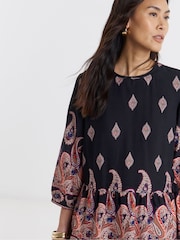 JD Williams Black Border Print Peplum Top - Image 4 of 4