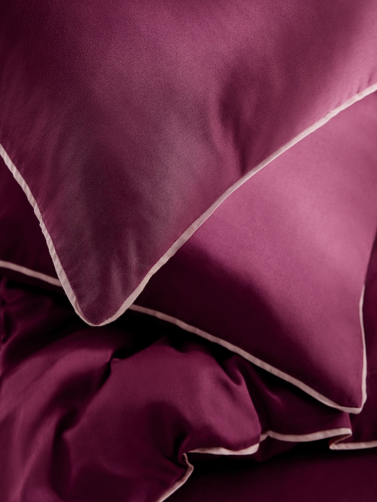 MADE.COM Contrast Piped 200 Thread Count Cotton Sateen Bed Set - صورة 2 من 4 MADE.COM Contrast Piped 200 Thread Count Cotton Sateen Bed Set - صورة 2 من 4