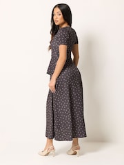 PixieGirl Petite Polka Dot Crinkle Maxi Dress - Imagen 3 de 5