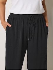 שחור - Yours Curve Washed Twill Culotte Trousers - תמונה 4 מתוך 5