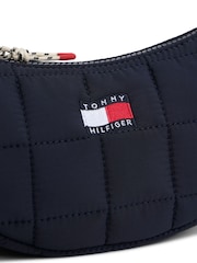 Tommy Hilfiger Quilted Crescent Cross-Body Bag - תמונה 4 מתוך 5