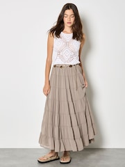 Apricot White Diamond Hand-Knit Crochet Tank Top - Image 2 of 5