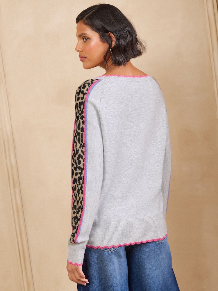 Love & Roses Grey Boat Neck Leopard Tipped Knitted Jumper - Image 4 of 4