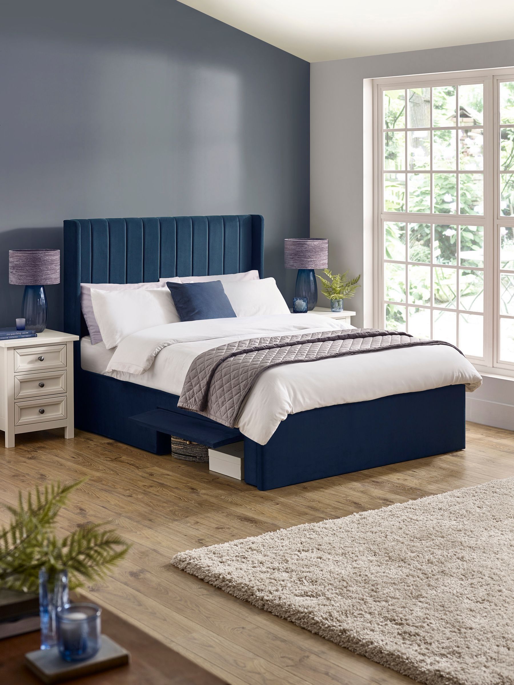 Julian Bowen Leila Blue Fabric Bed Frame - 5ft King Size - Image 3