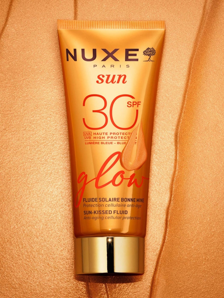 Nuxe Sun Sunkissed Fluid SPF 30 40ml - Image 2 of 4